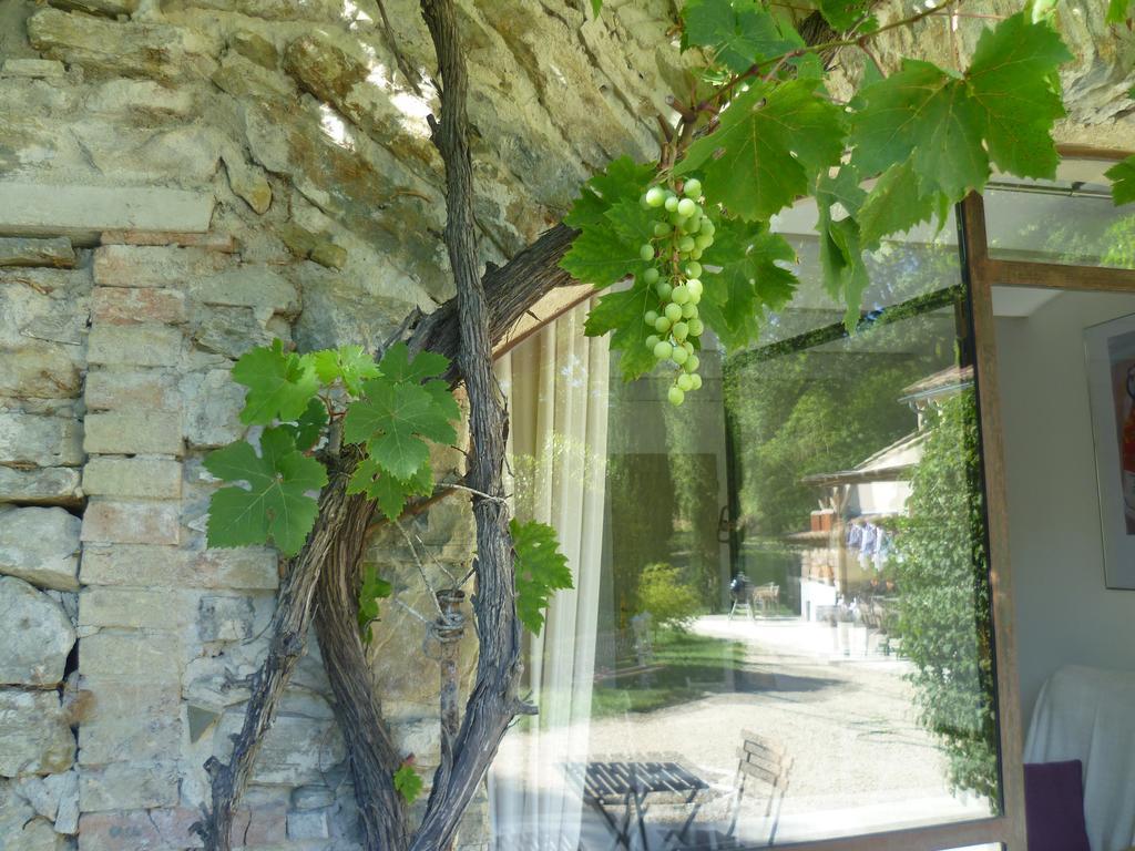 Les Beaux Chenes Villa Pont-de-Barret Exterior foto